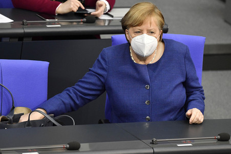 212. Sitzung des Deutschen Bundestages in Berlin