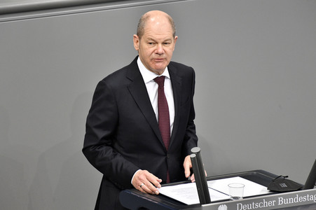 212. Sitzung des Deutschen Bundestages in Berlin