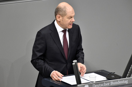 212. Sitzung des Deutschen Bundestages in Berlin