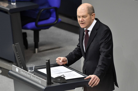 212. Sitzung des Deutschen Bundestages in Berlin