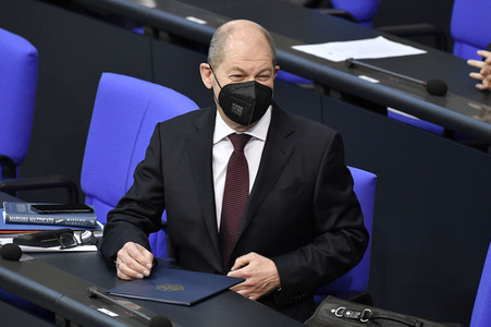 212. Sitzung des Deutschen Bundestages in Berlin