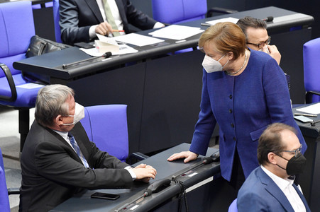 212. Sitzung des Deutschen Bundestages in Berlin