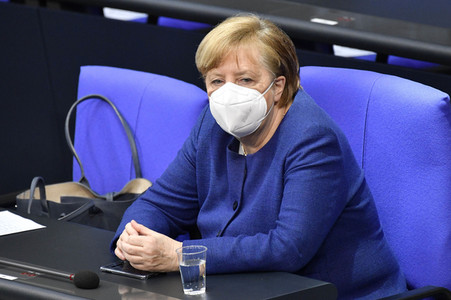 212. Sitzung des Deutschen Bundestages in Berlin