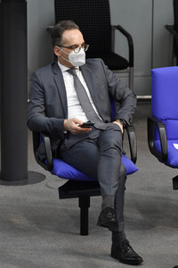 212. Sitzung des Deutschen Bundestages in Berlin