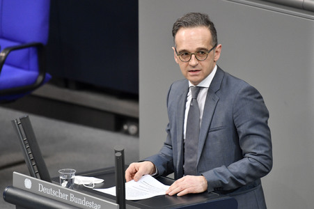 212. Sitzung des Deutschen Bundestages in Berlin