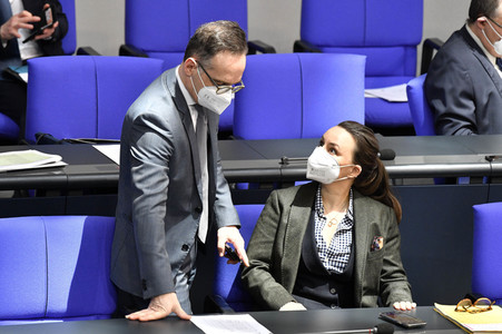 212. Sitzung des Deutschen Bundestages in Berlin