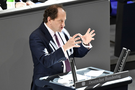 212. Sitzung des Deutschen Bundestages in Berlin