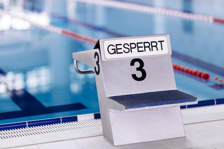 Symbolfoto Schwimmbad