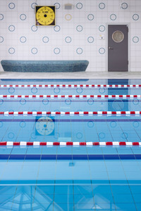 Symbolfoto Schwimmbad