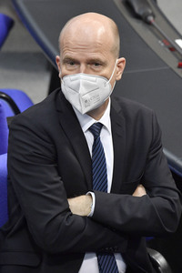 213. Sitzung des Deutschen Bundestages in Berlin