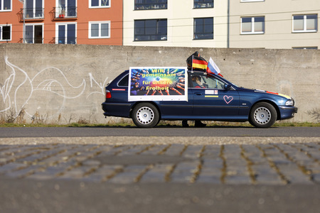 Autokorso gegen Corona-Maßnahmen in Köln