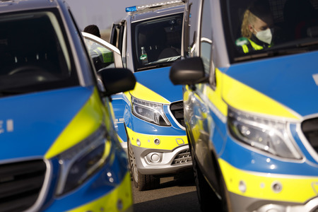 Autokorso gegen Corona-Maßnahmen in Köln