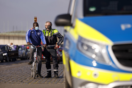 Autokorso gegen Corona-Maßnahmen in Köln