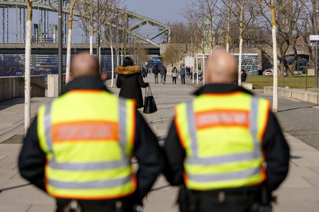 Symbolfoto Ordnungsamt-Kontrolle