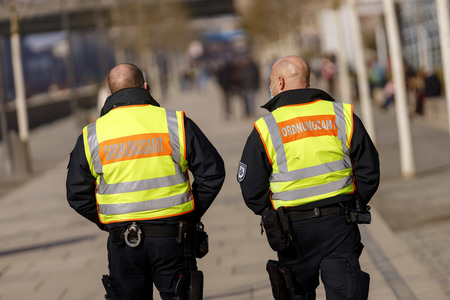 Symbolfoto Ordnungsamt-Kontrolle