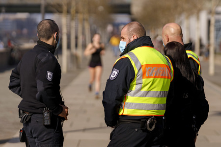 Symbolfoto Ordnungsamt-Kontrolle
