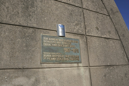 Das Eider-Sperrwerk in Wesselburenerkoog