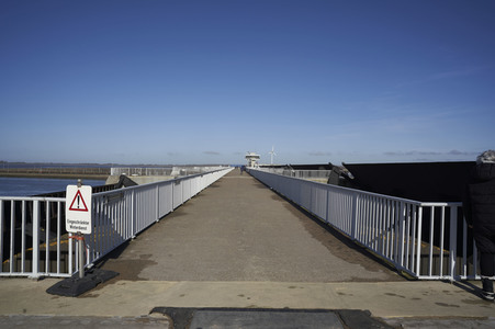 Das Eider-Sperrwerk in Wesselburenerkoog