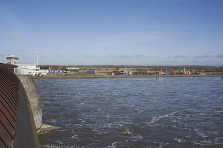 Das Eider-Sperrwerk in Wesselburenerkoog