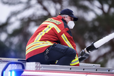 Übergabe eines Waldbrandlöschfahrzeuges an die Feuerwehr in Celle
