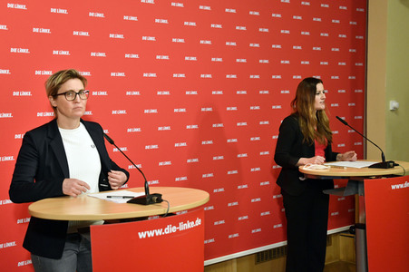 Pressekonferenz mit den neuen Vorsitzenden der Partei Die Linke in Berlin