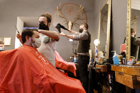 Symbolfoto Corona-Lockerungen