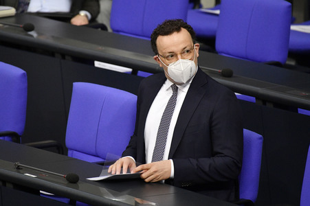 215. Sitzung des Deutschen Bundestages in Berlin