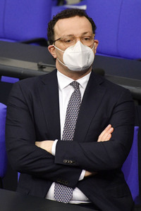 215. Sitzung des Deutschen Bundestages in Berlin