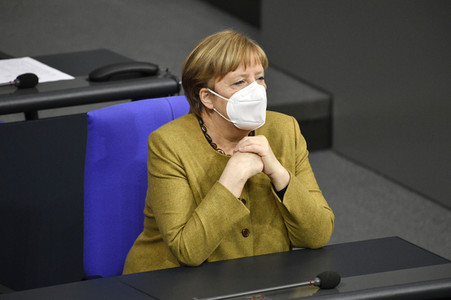 215. Sitzung des Deutschen Bundestages in Berlin