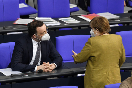 215. Sitzung des Deutschen Bundestages in Berlin