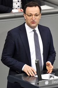 215. Sitzung des Deutschen Bundestages in Berlin