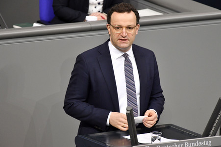 215. Sitzung des Deutschen Bundestages in Berlin