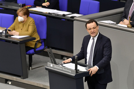 215. Sitzung des Deutschen Bundestages in Berlin