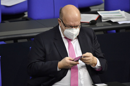 215. Sitzung des Deutschen Bundestages in Berlin