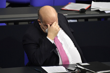 215. Sitzung des Deutschen Bundestages in Berlin