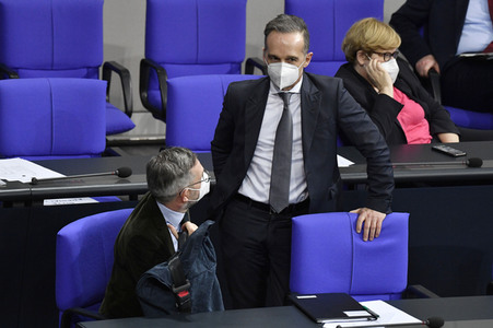 215. Sitzung des Deutschen Bundestages in Berlin