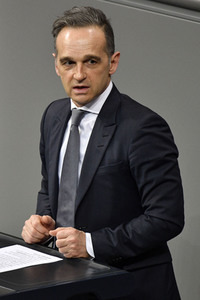 215. Sitzung des Deutschen Bundestages in Berlin