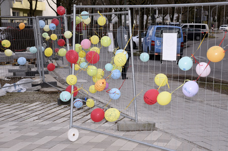 Luftballon-Aktion gegen Corona-Frust in Haar