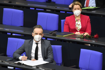 216. Sitzung des Deutschen Bundestages in Berlin