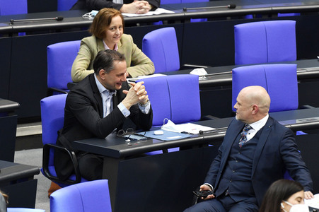216. Sitzung des Deutschen Bundestages in Berlin