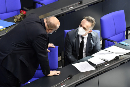 216. Sitzung des Deutschen Bundestages in Berlin