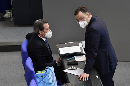 216. Sitzung des Deutschen Bundestages in Berlin