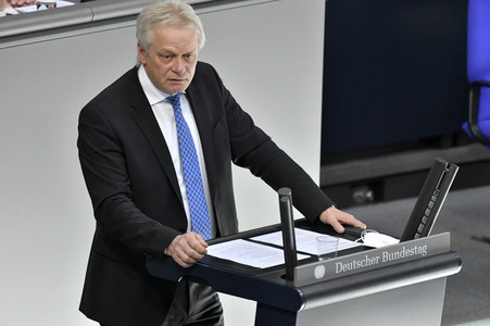 216. Sitzung des Deutschen Bundestages in Berlin