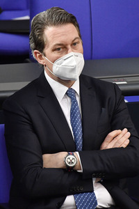 216. Sitzung des Deutschen Bundestages in Berlin