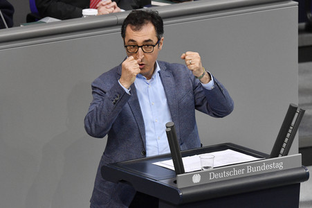 216. Sitzung des Deutschen Bundestages in Berlin