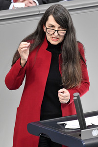 216. Sitzung des Deutschen Bundestages in Berlin