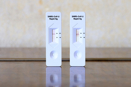 Symbolfoto Corona-Schnelltest