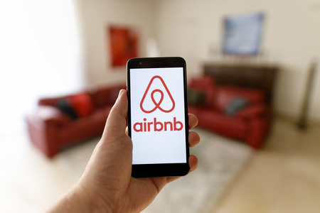 Symbolfoto Airbnb