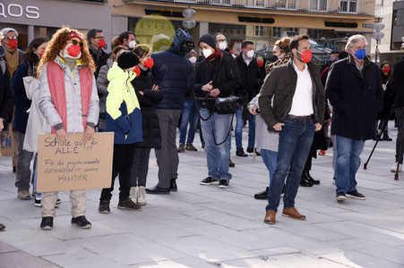 Protestaktion 'GemeinsamZukunft! Es reicht!' in München