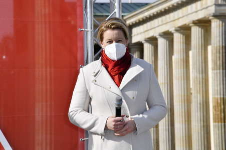 DGB-Aktion zum Equal Pay Day in Berlin